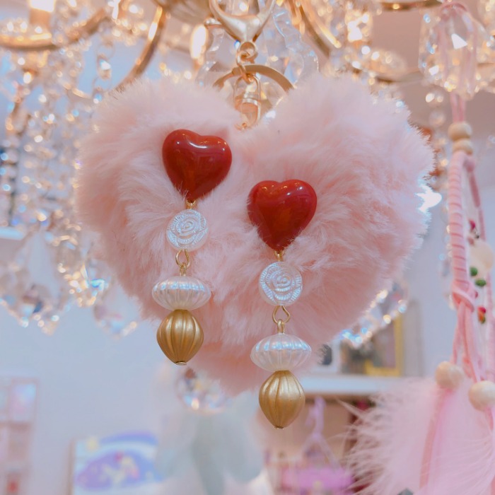 antique rose heart earring